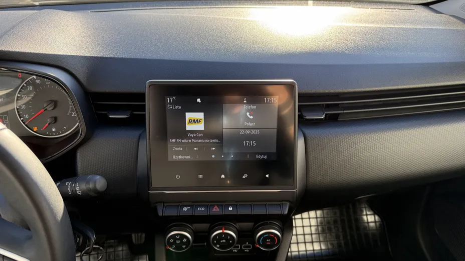 RENAULT Clio Clio 1.0 TCe Equilibre