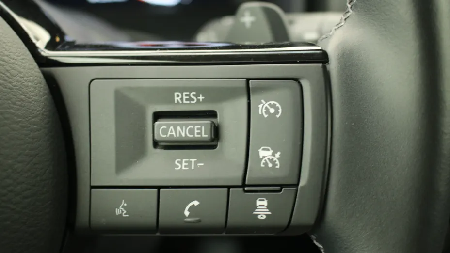 NISSAN Qashqai Qashqai 1.3 DIG-T mHEV N-Connecta Xtronic