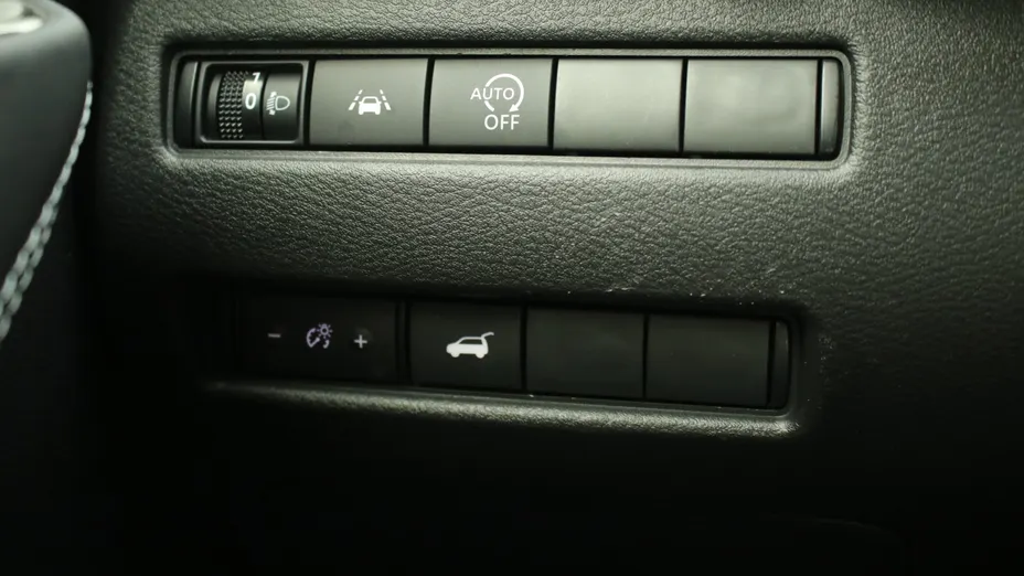 NISSAN Qashqai Qashqai 1.3 DIG-T mHEV N-Connecta Xtronic