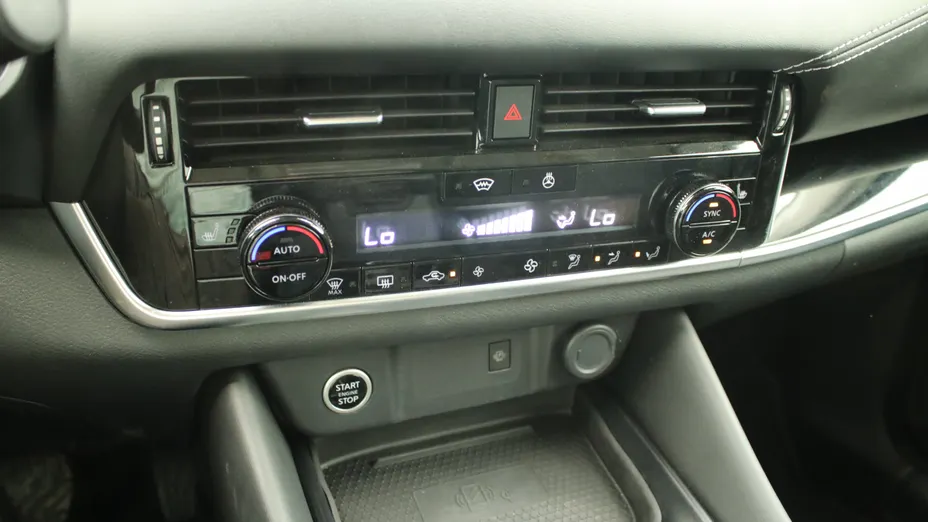 NISSAN Qashqai Qashqai 1.3 DIG-T mHEV N-Connecta Xtronic