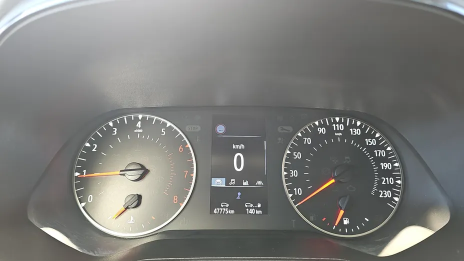 RENAULT Clio Clio 1.0 TCe Equilibre