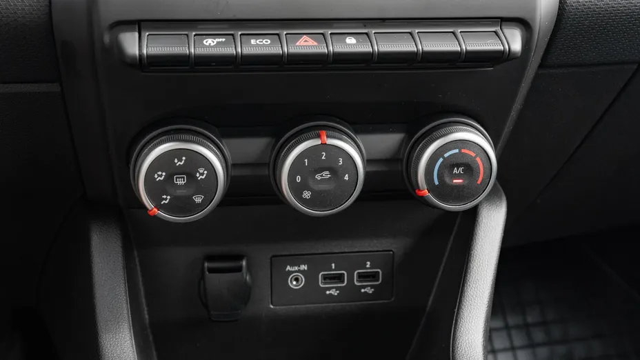 RENAULT Clio Clio 1.0 TCe Equilibre