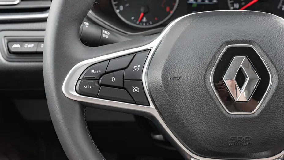 RENAULT Clio Clio 1.0 TCe Equilibre