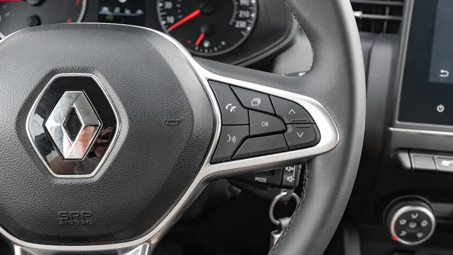 RENAULT Clio Clio 1.0 TCe Equilibre