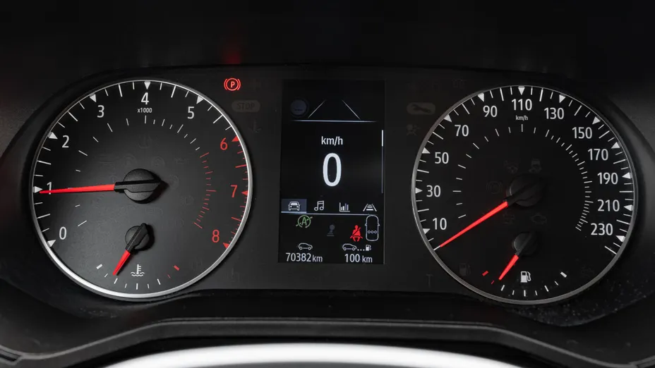 RENAULT Clio Clio 1.0 TCe Equilibre