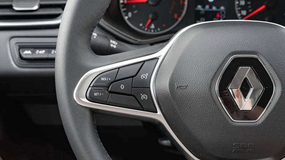 RENAULT Clio Clio 1.0 TCe Equilibre