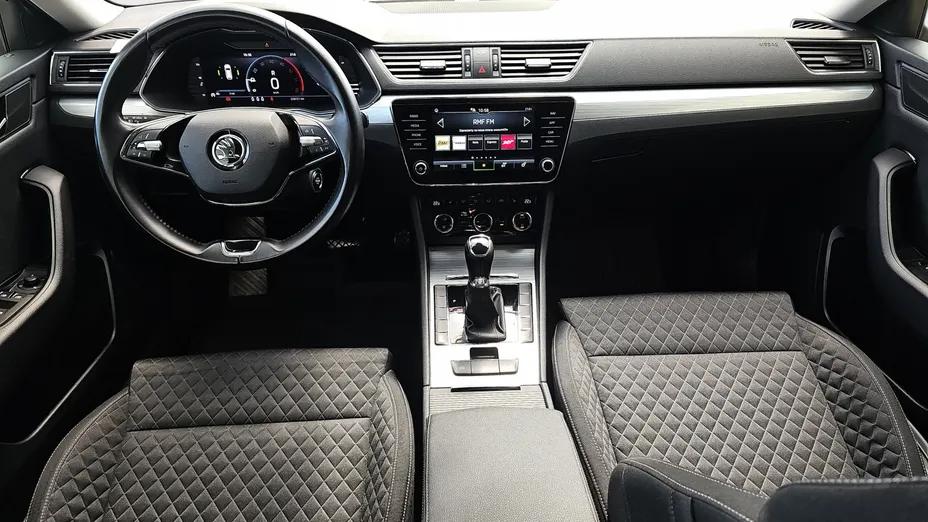 SKODA Superb Superb 2.0 TDI SCR Ambition DSG