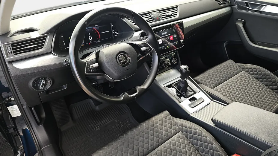 SKODA Superb Superb 2.0 TDI SCR Ambition DSG