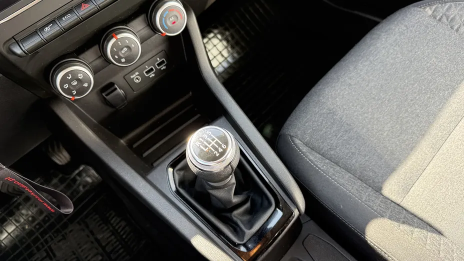 RENAULT Clio Clio 1.0 TCe Equilibre