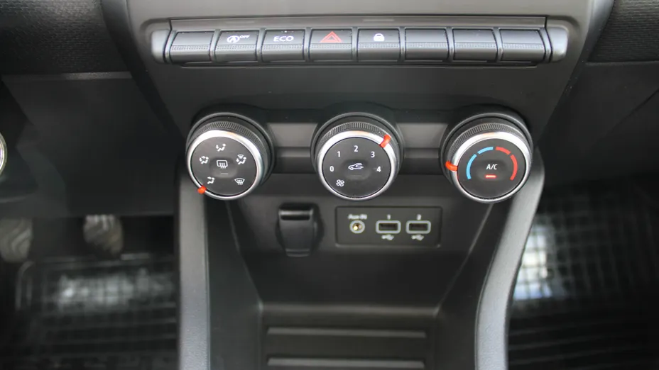 RENAULT Clio Clio 1.0 TCe Equilibre