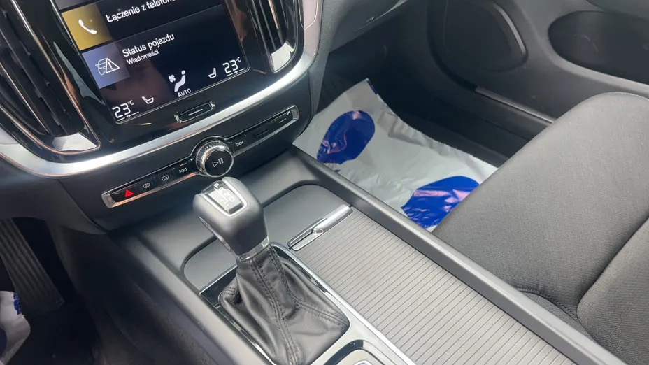 VOLVO V60 V60 D4 Momentum Pro aut