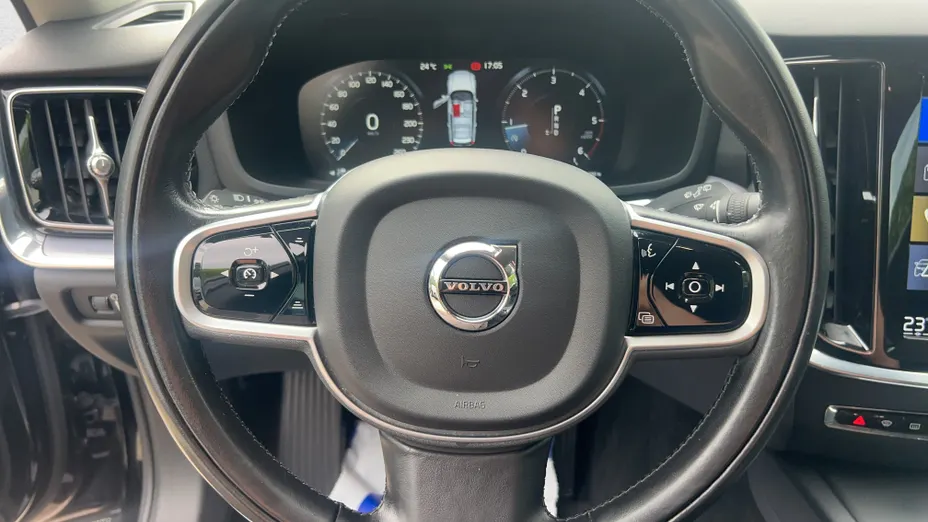 VOLVO V60 V60 D4 Momentum Pro aut