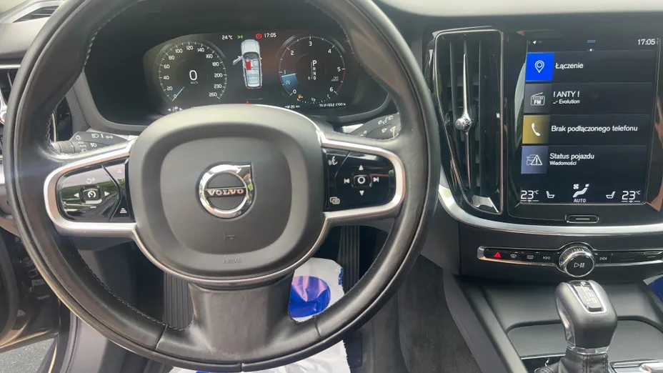 VOLVO V60 V60 D4 Momentum Pro aut