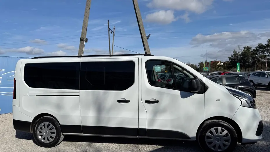 RENAULT Trafic -