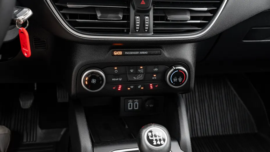 FORD Focus Focus 1.5 EcoBlue SCR Connected