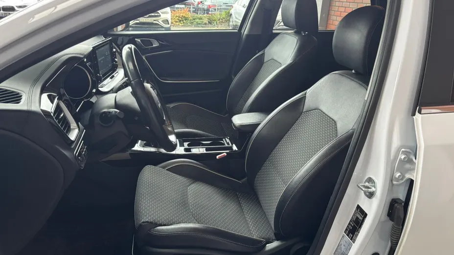 KIA Cee'd Ceed 1.0 T-GDI L