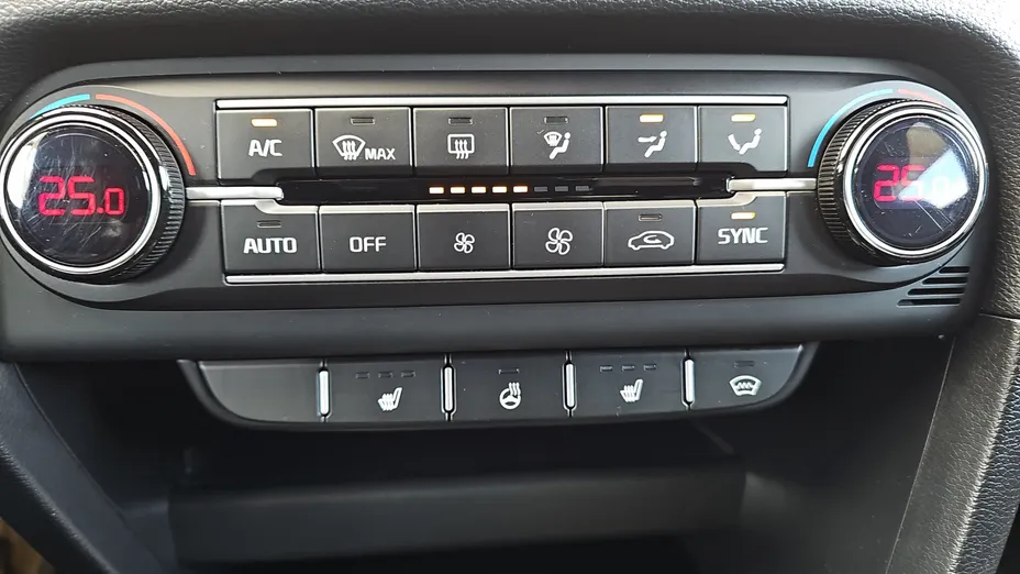 KIA Cee'd Ceed 1.0 T-GDI L