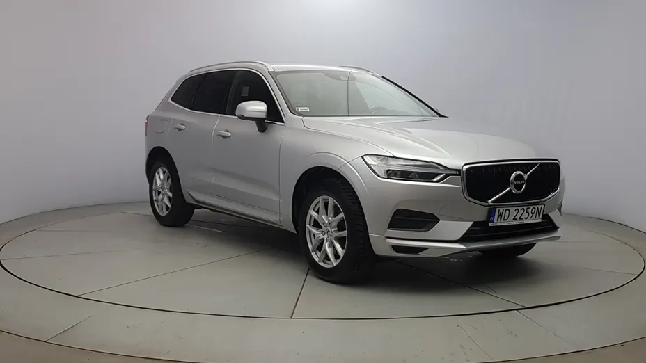 VOLVO XC60 XC60 B5 D AWD Momentum Pro aut