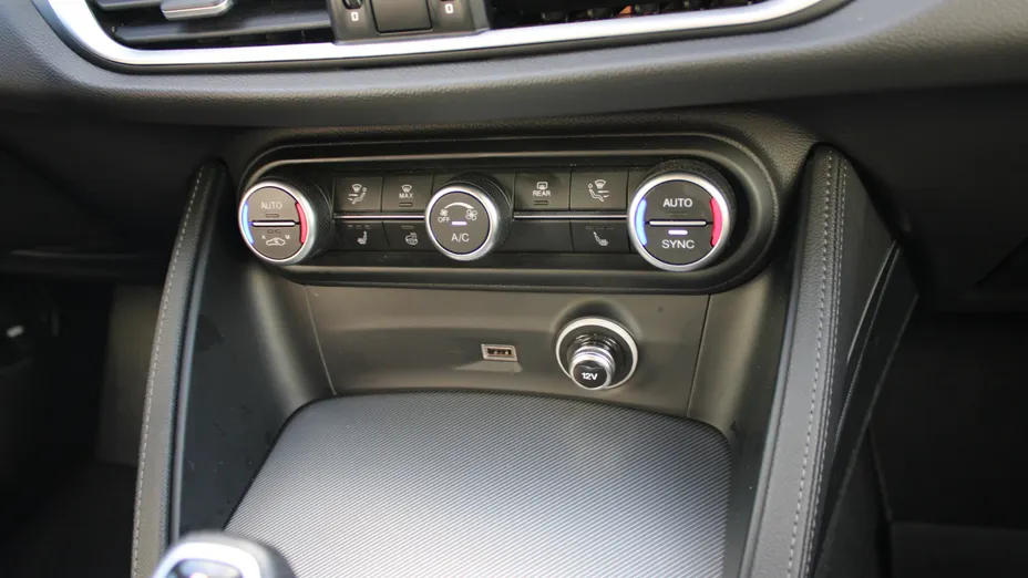 ALFA ROMEO Stelvio Stelvio 2.0 Turbo Veloce Q4 aut