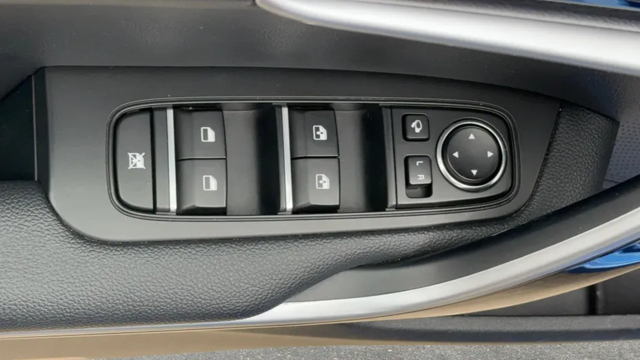 KIA Cee'd Ceed 1.6 GDI PHEV L DCT