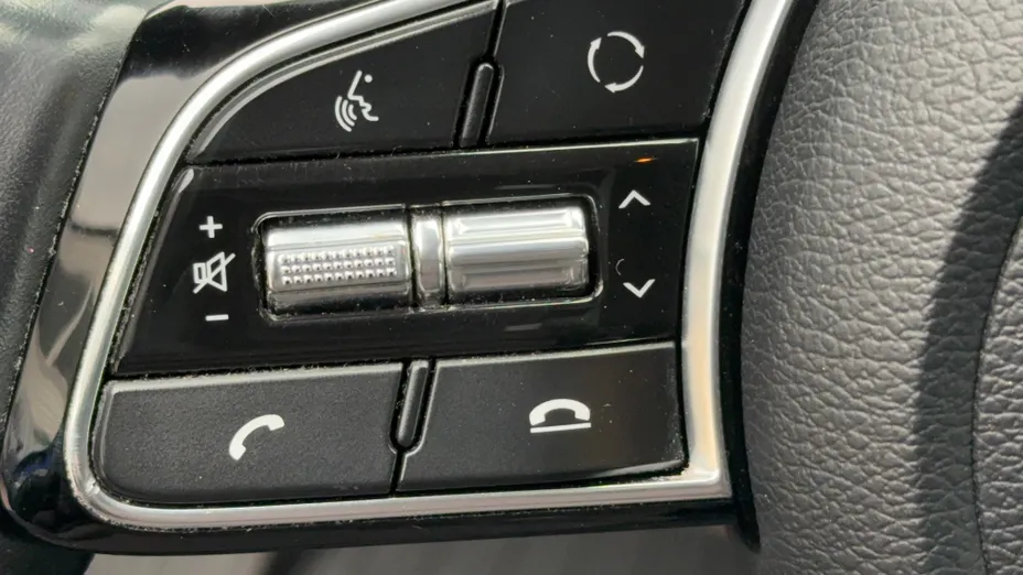 KIA Cee'd Ceed 1.6 GDI PHEV L DCT