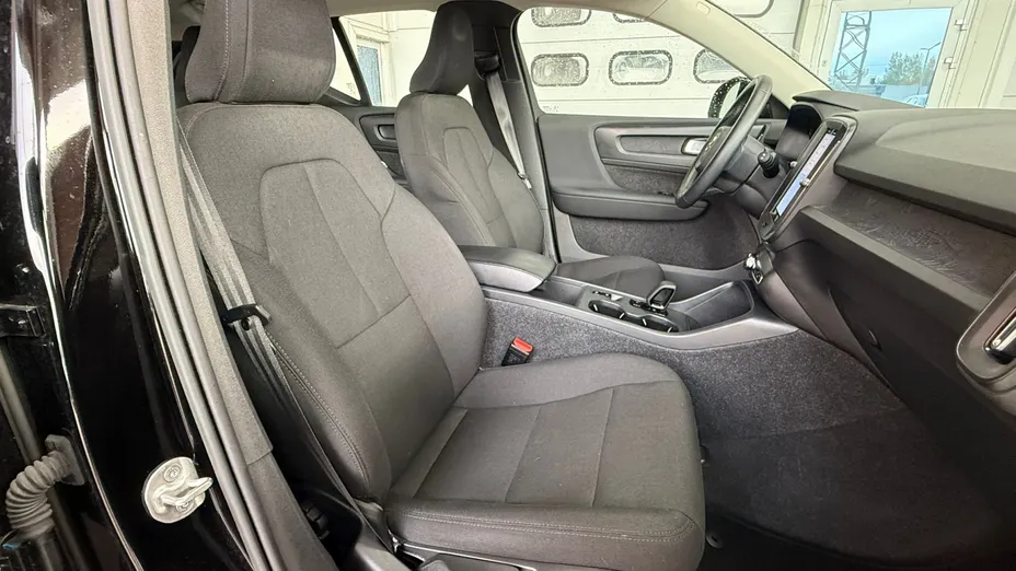 VOLVO XC40 XC40 B3 Essential aut