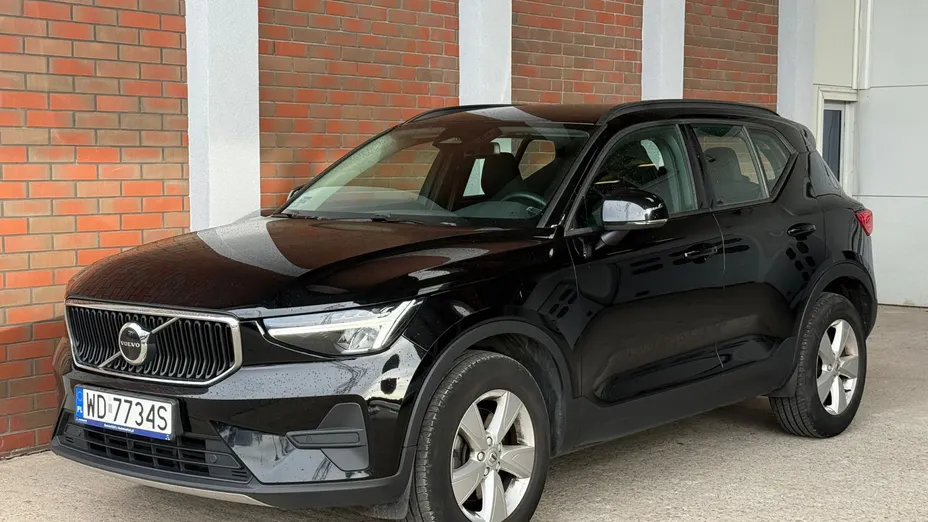 VOLVO XC40 XC40 B3 Essential aut