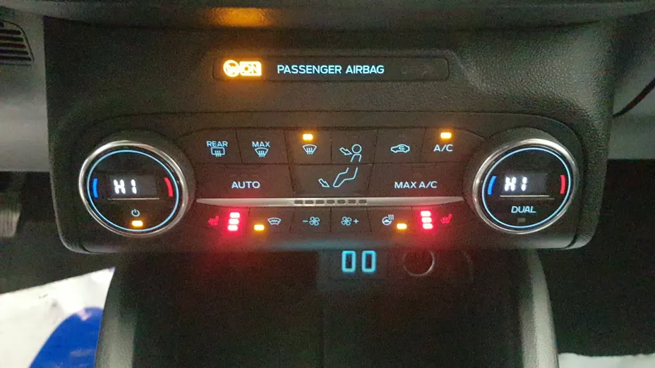 FORD Focus Focus 1.0 EcoBoost mHEV ST-Line