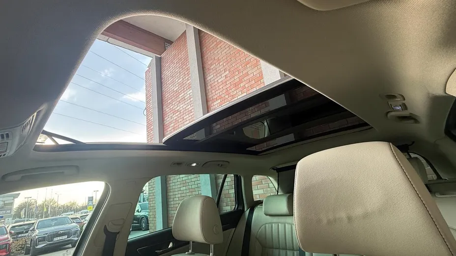 SKODA Superb Superb 2.0 TDI SCR Style DSG