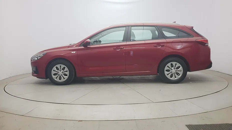 HYUNDAI i30 i30 1.5 DPI Classic +