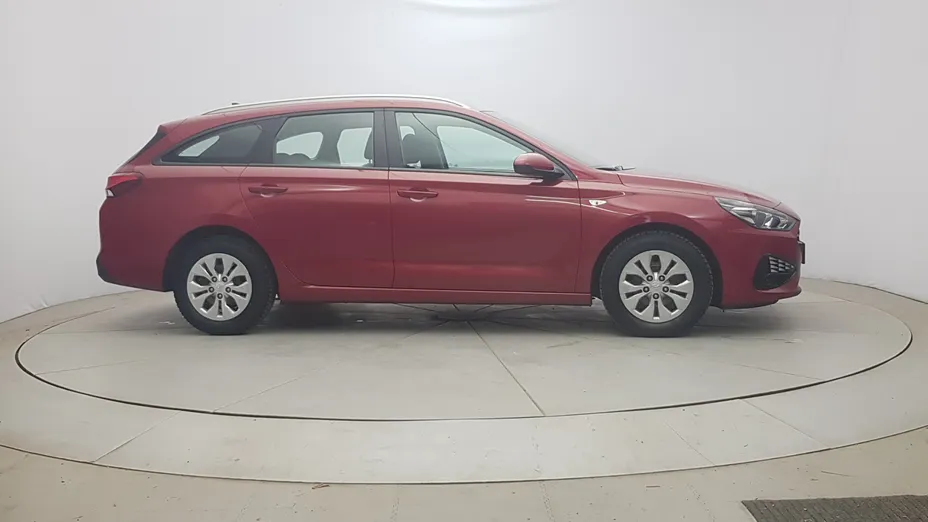 HYUNDAI i30 i30 1.5 DPI Classic +