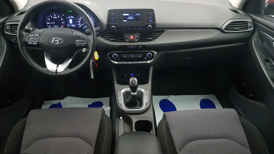 HYUNDAI i30 i30 1.5 DPI Classic +