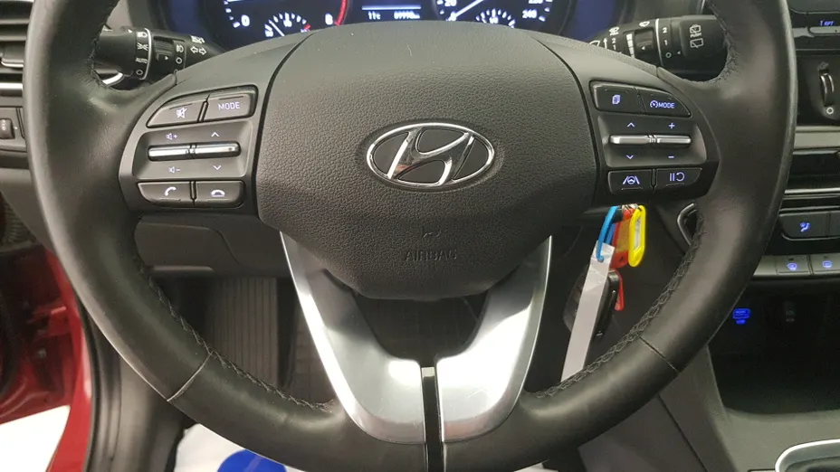 HYUNDAI i30 i30 1.5 DPI Classic +