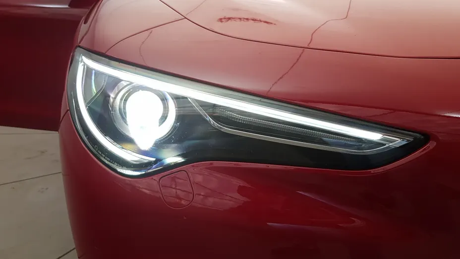 ALFA ROMEO Stelvio Stelvio 2.0 Turbo Veloce Q4 aut