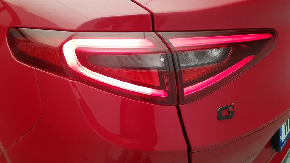 ALFA ROMEO Stelvio Stelvio 2.0 Turbo Veloce Q4 aut