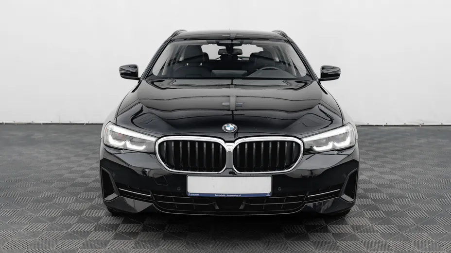 BMW Seria 5 530i xDrive mHEV aut