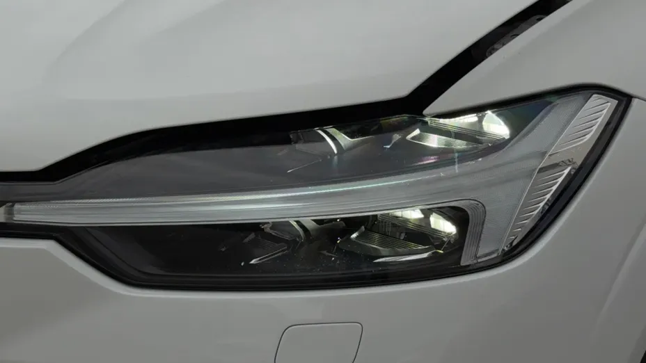 VOLVO XC60 XC60 B5 D AWD Momentum Pro aut