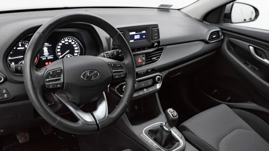 HYUNDAI i30 i30 1.5 DPI Classic +