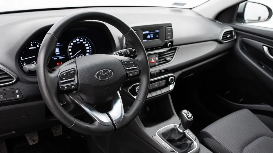 HYUNDAI i30 i30 1.5 DPI Classic +