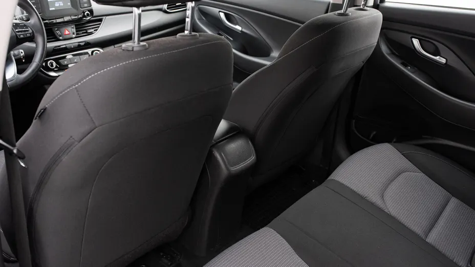 HYUNDAI i30 i30 1.5 DPI Classic +