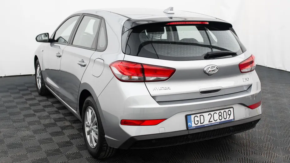 HYUNDAI i30 i30 1.5 DPI Classic +