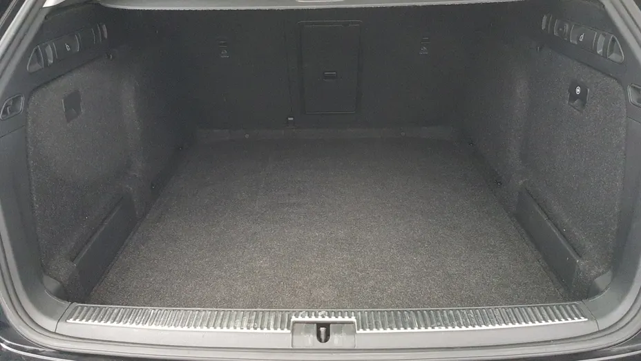 SKODA Superb Superb 2.0 TDI SCR Ambition DSG