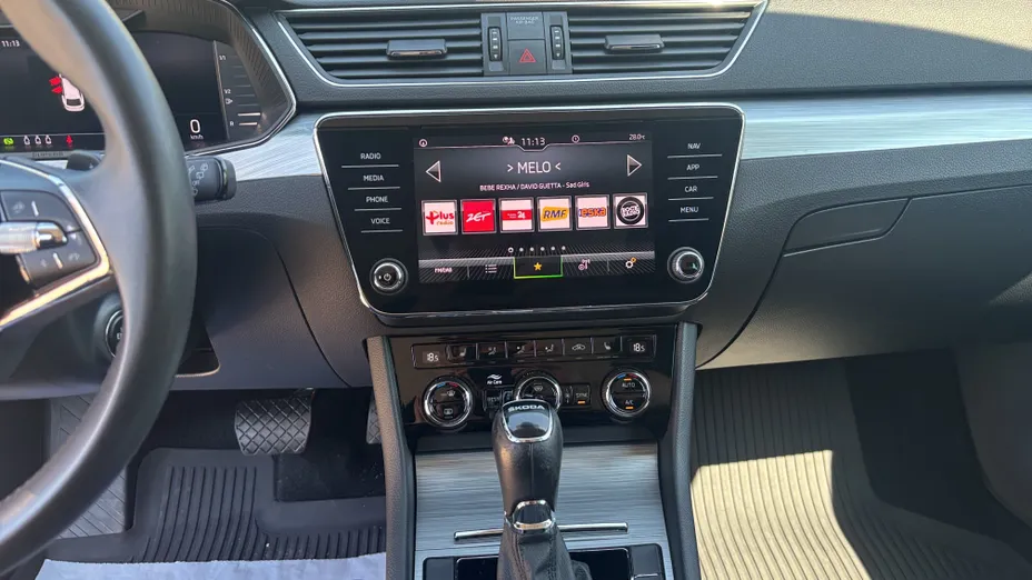 SKODA Superb Superb 2.0 TDI SCR Ambition DSG
