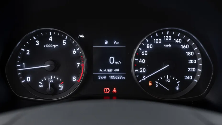 HYUNDAI i30 i30 1.5 DPI Classic +