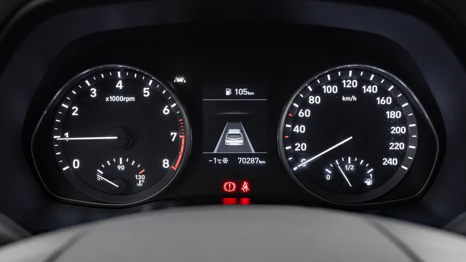 HYUNDAI i30 i30 1.5 DPI Classic +