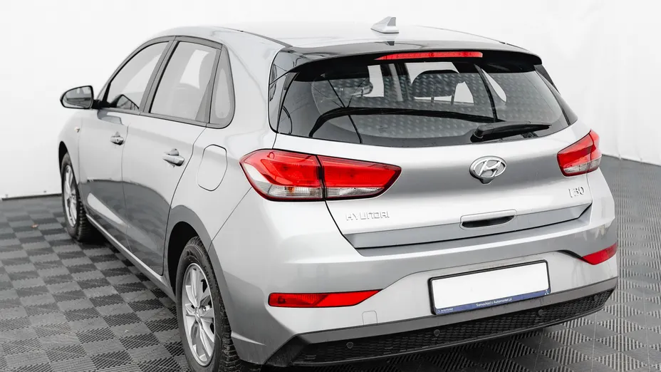 HYUNDAI i30 i30 1.5 DPI Classic +