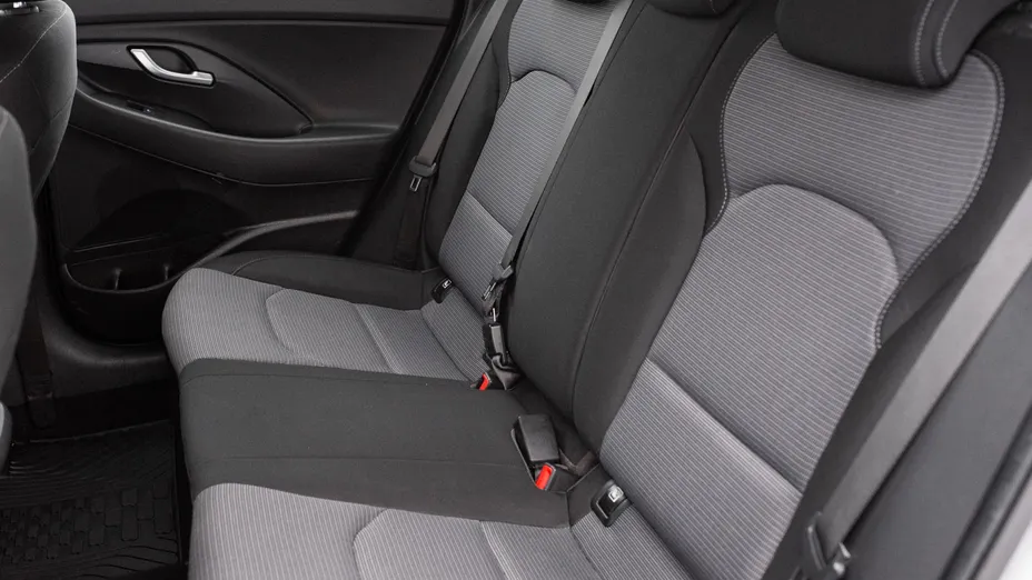 HYUNDAI i30 i30 1.5 DPI Classic +