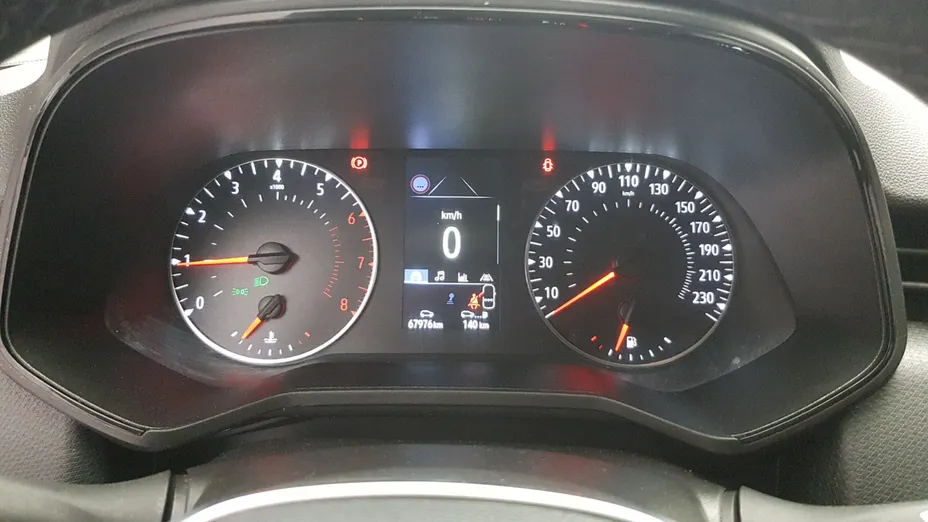 RENAULT Clio Clio 1.0 TCe Equilibre