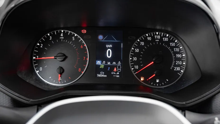 RENAULT Clio Clio 1.0 TCe Equilibre