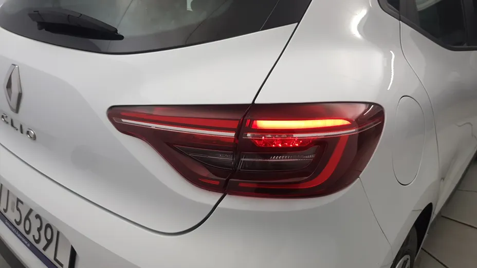 RENAULT Clio Clio 1.0 TCe Equilibre